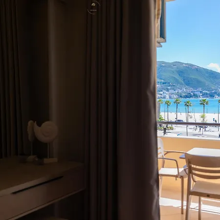 E'lux Seaside Appartement Vlorë