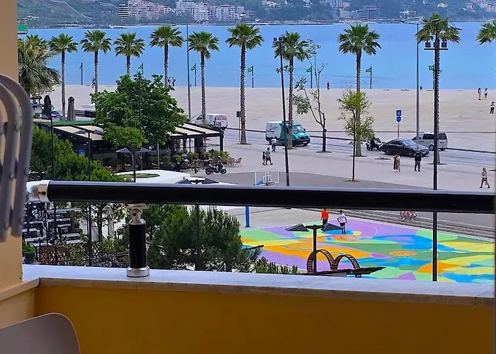 E'lux Seaside Apartment *